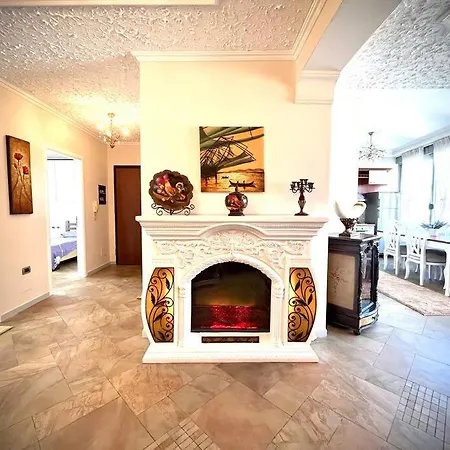 Penthouse City Center - 3 Min From Main Square Apartman Tirana